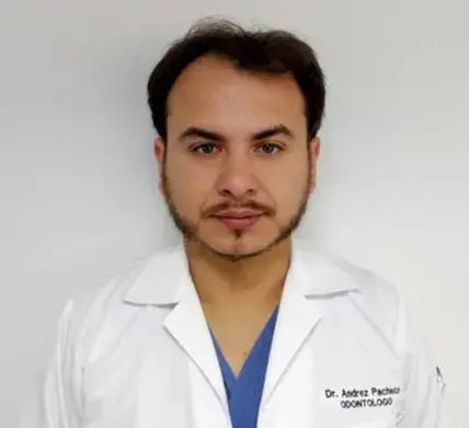 Dr. Andres Pacheco - Experienced dentist at Smile Health Ecuador specializing in dental implants